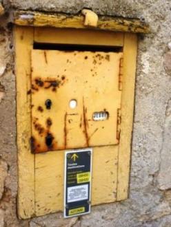 Boite aux lettres en Provence